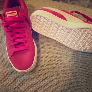 Puma Sneakers Size 9